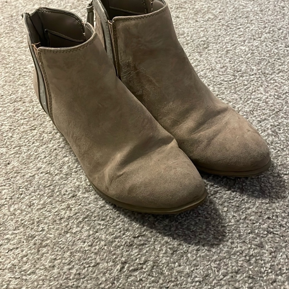 Women's Tan Ankle Boots